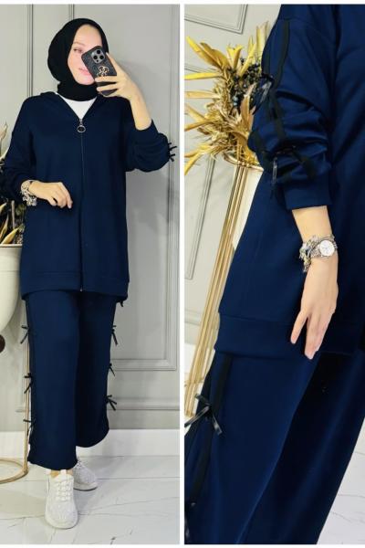 Gülçin fiyonk detaylı oysho takım Lacivert